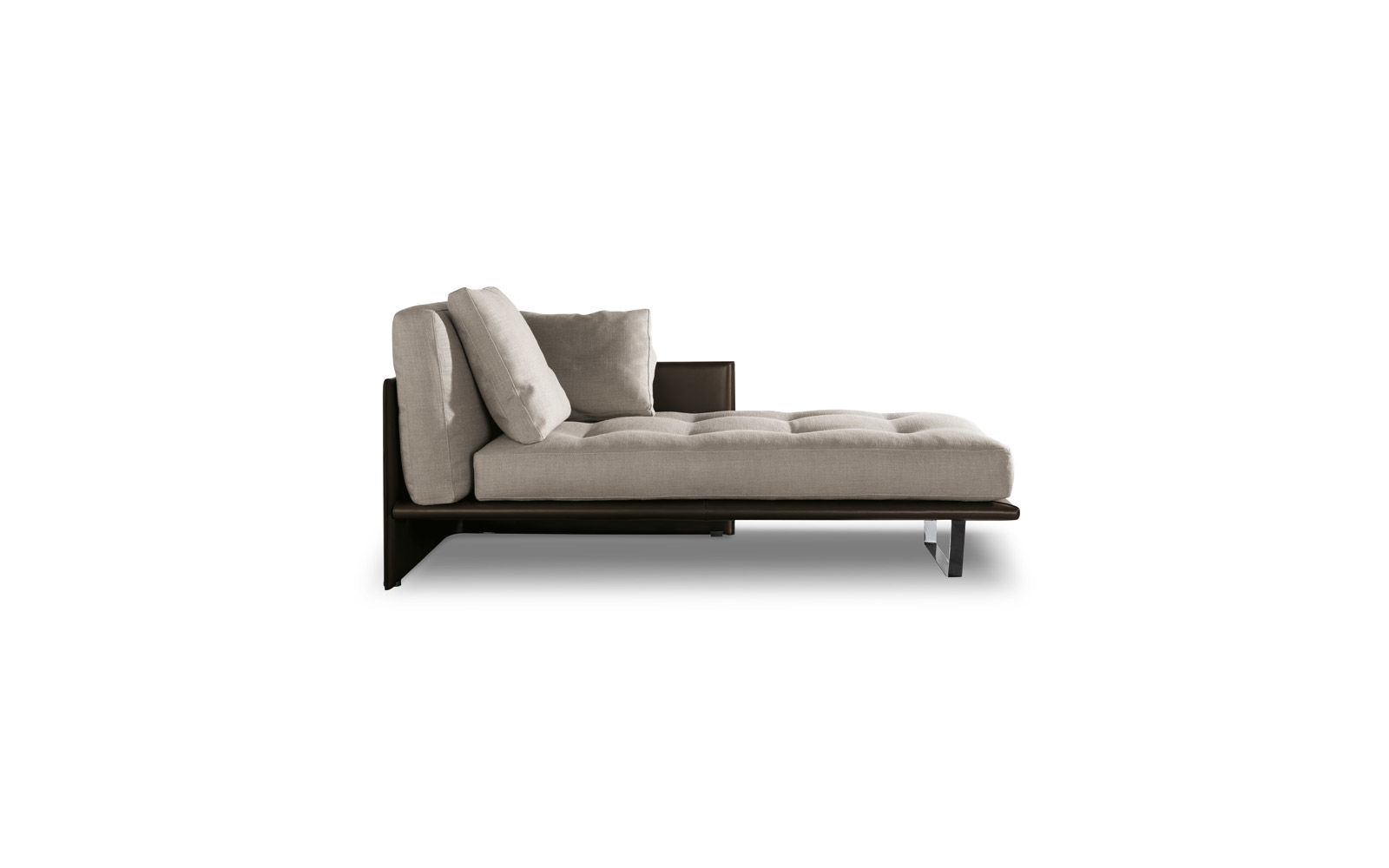 Luggage Chaise Longue