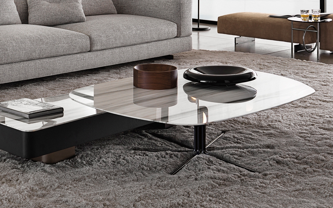 Minotti store centre table