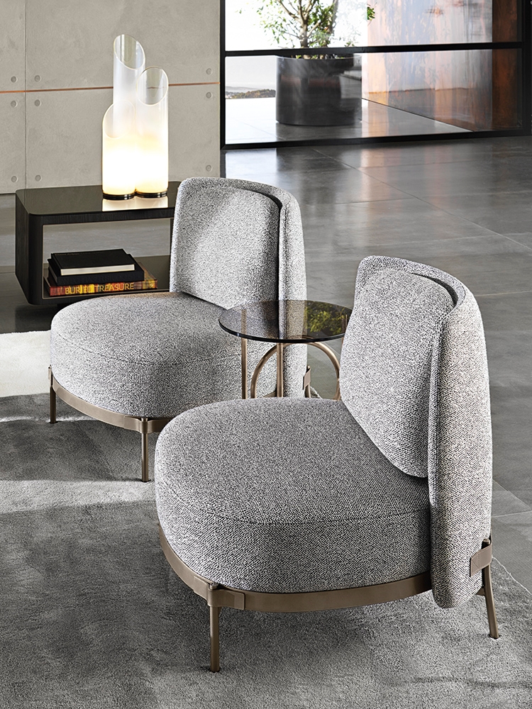 Minotti sales tape sofa