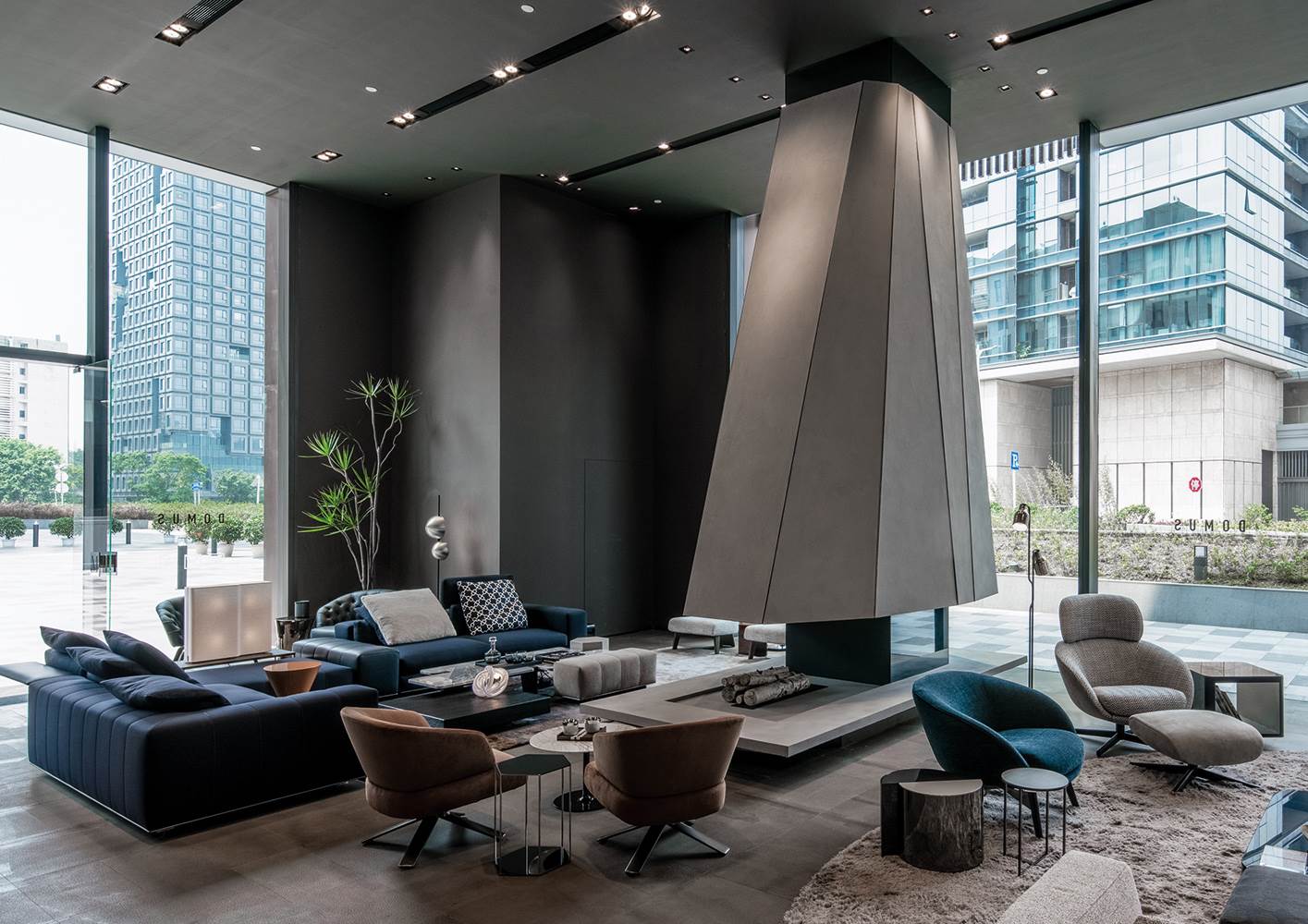 A new Minotti flagship store has opened in Shenzhen by Domus Tiandi