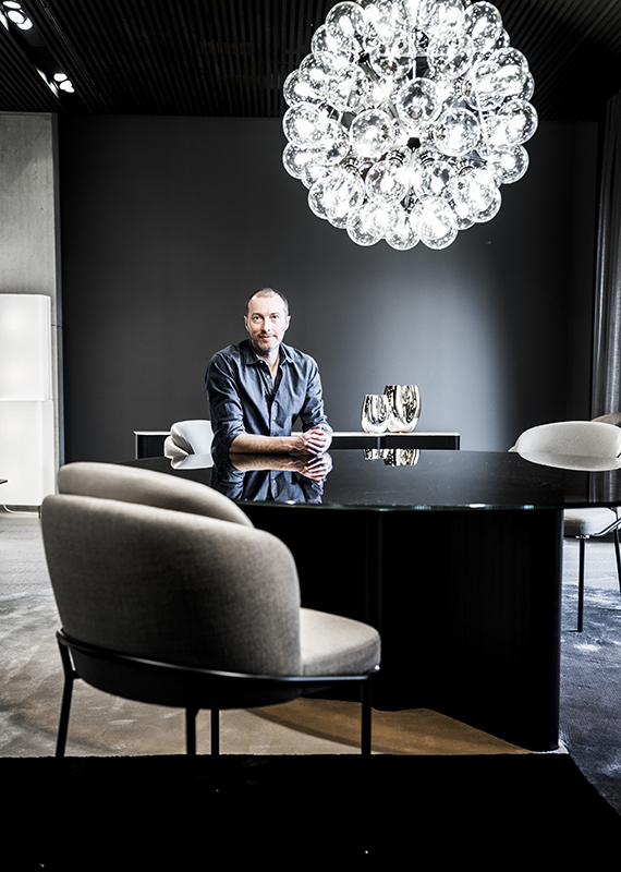 <p>Minotti first began working with Christophe Delcourt, self-taught designer, in 2016.</p>

<p>Particularly esteemed for his on-trend, understated elegance, and his exceptional sensitivity to materials and colours, Christophe Delcourt made his debut on the French design scene at the end of the 1990s.</p>
