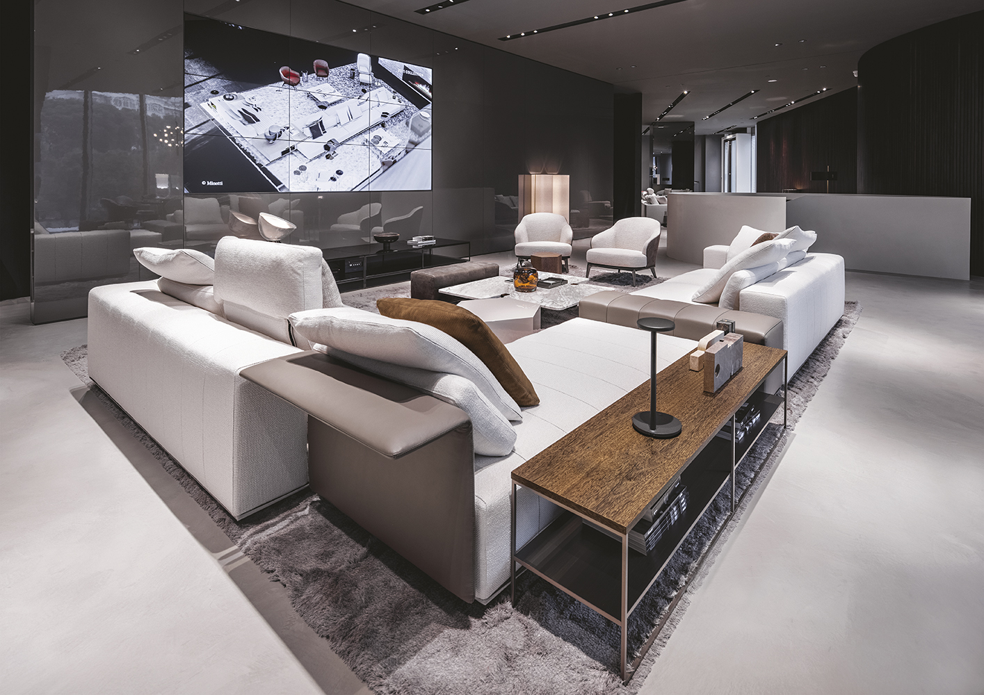 Minotti Wuhan by Augustwalden