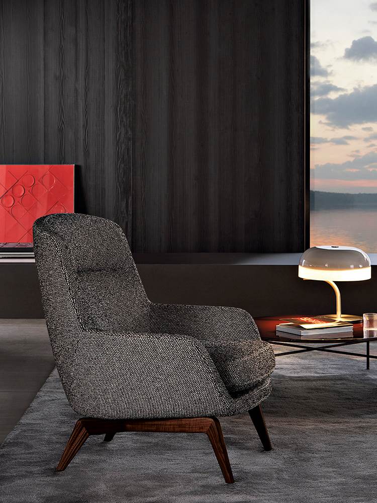 BELT Leather armchair with armrests By Minotti