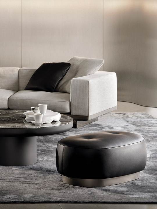 Minotti ottoman deals