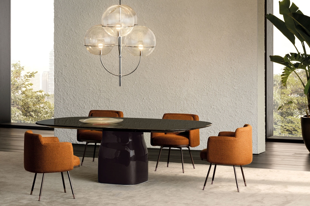 SAKI | テーブル - JA