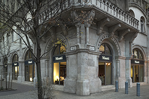 Minotti Budapest by Code