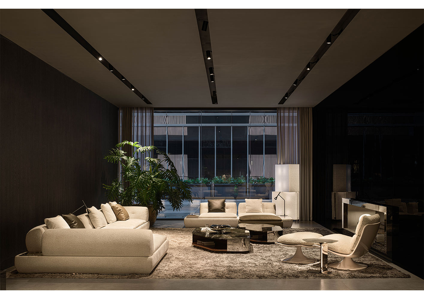 Minotti Zhengzhou by Xuanrong