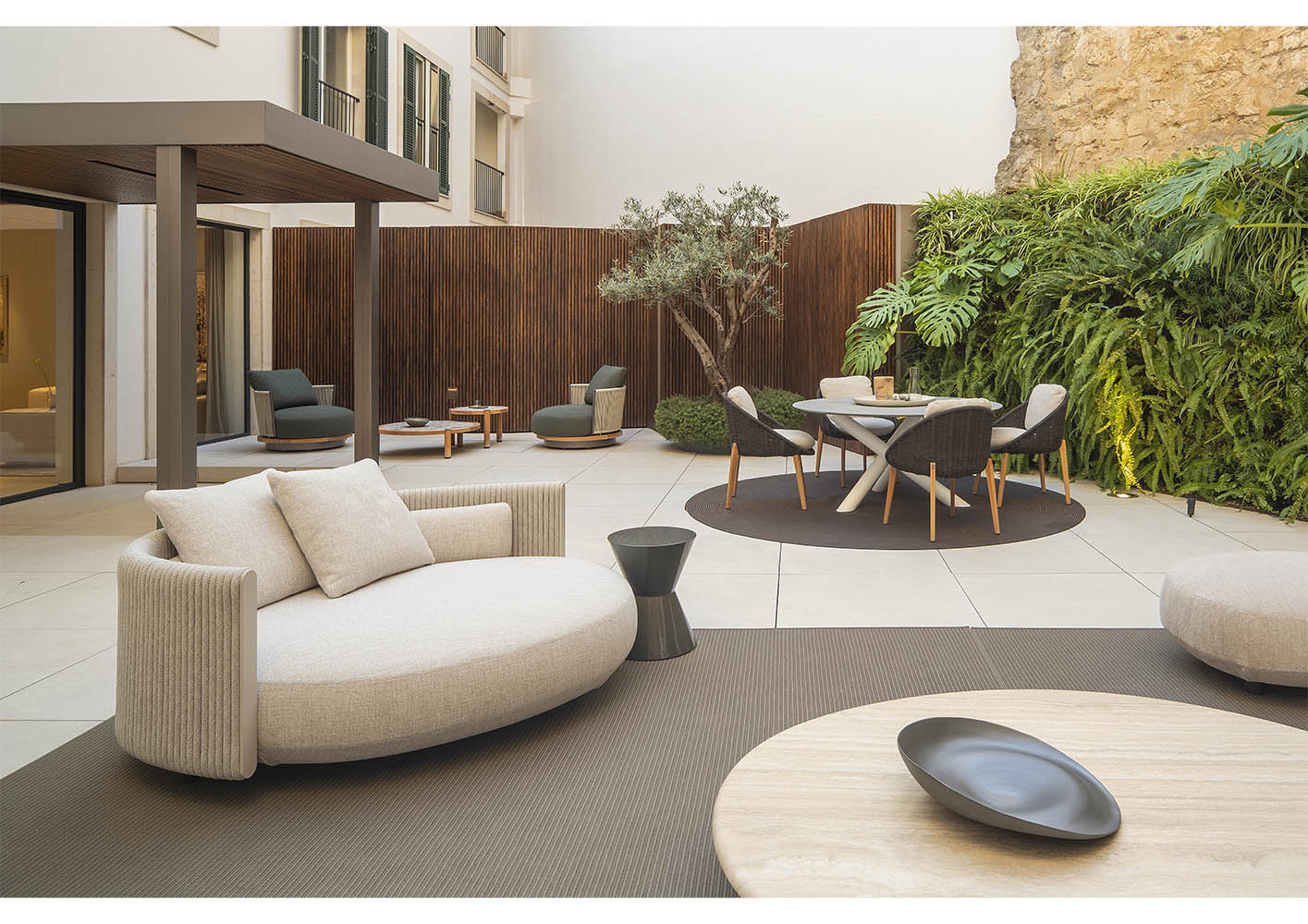 Minotti Mallorca by Gunni&Trentino