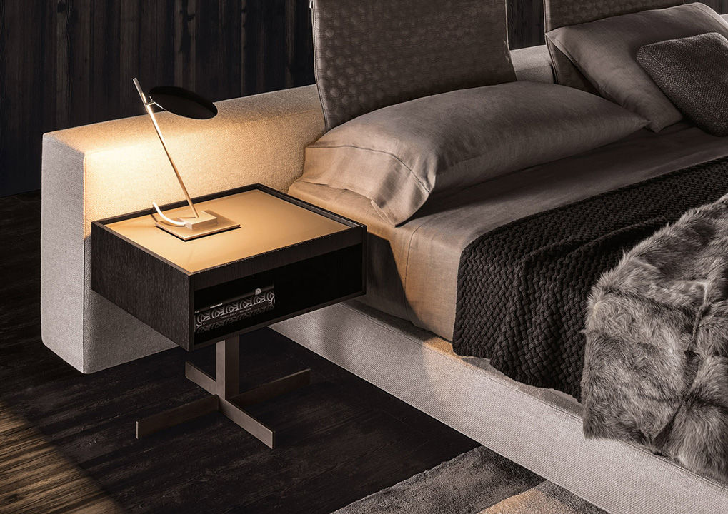 NIGHT STORAGE UNITS EN CLOSE NIGHTSTAND